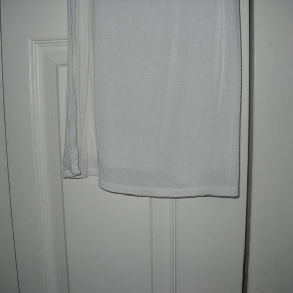 Forever 21 White Tank Top Women's Size M - Picture 4 of 4